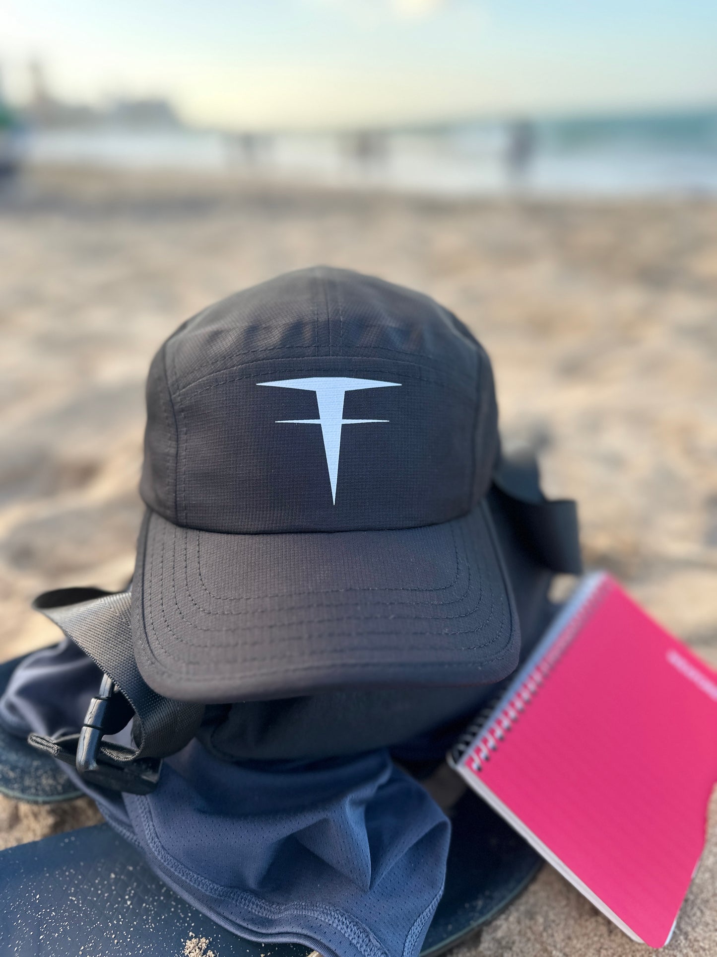 Fit Focus Pearl Performance Cap™ – Elevate Every Moment Under the Sun 🌞